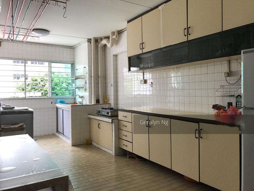 Blk 806 Tampines Avenue 4 (Tampines), HDB 3 Rooms #144038152
